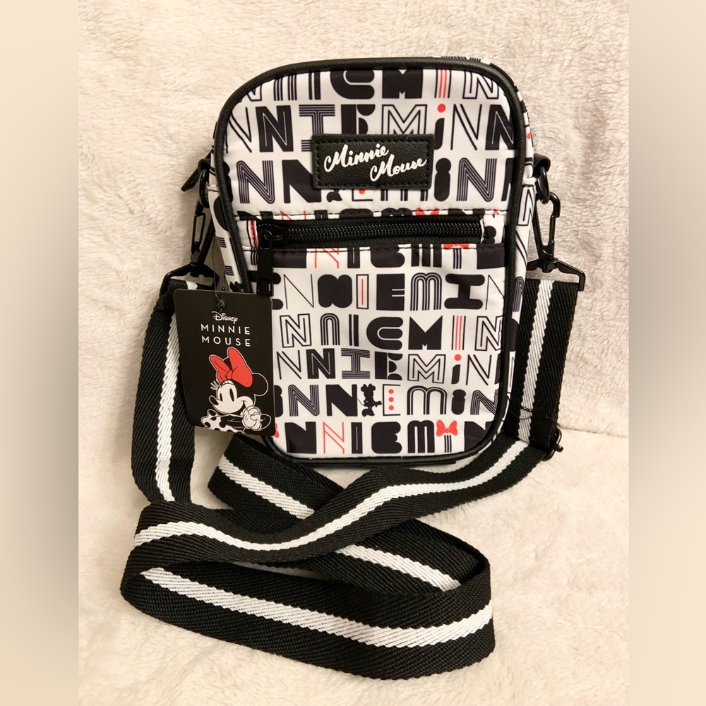 Disney Minnie Mouse Crossbody Bag NWT